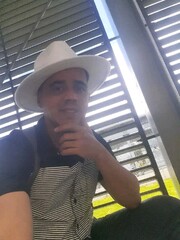 NICOLA ALESSANDRO.... CHICO PLACENTERO DISPUESTO A CUMPLIR TUS DESEOS - FOTO 3