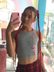 HOLA SOY LUNA UNA NIÑA TRANS DE 18 AÑOS PELI ROJA DE BUEN CUERPO Y BIEN DOTADA - FOTO 1