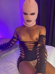 ME GUSTAN LOS HOMBRES SOLVENTES SERIOS QUE QUIERAN PASARLA RICO CONMIGO - FOTO 6