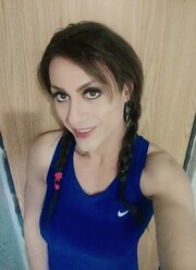 HELENA GRANDE Y RENDIDORA UN DELIRIO DE PLACER - FOTO 9