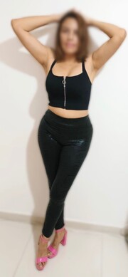 IRIDIAN CHICA SEXY CON LINDO CUERPO NATURAL COMPLACIENDOTE - FOTO 5