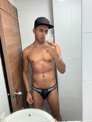 HOLA MI NOMBRES ES NORLAND TANGO 21 AÑOS Y SOY UN POLLO VERGON DE 23CM - FOTO 7