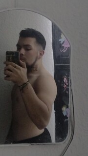 DONKY KONG CHICO HETERO MUY CACHONDO DE LEÓN SOLO LOS FINES DE SEMANA - FOTO 2