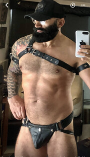 MADURO TATUADO VELLUDO MORBOSO GYM BARBUDO TOTAL DISPONIBILIDAD - FOTO 6