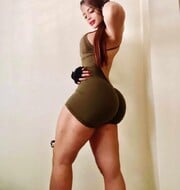 TE LO CHUPO MIENTRAS TE LA ESCUPO SOY PAOLA TU VOLUPTUOSA VIP - FOTO 7