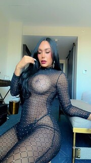 YULIANA INTER BI Y MUY CACHONDA UNA EXPERIENCIA INOLVIDABLE Y DELICIOSA - FOTO 5