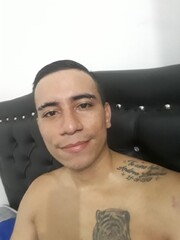 JOVEN FULL LECHERO DISPUESTO A COMPLACER TODAS TUS FANTASIAS - FOTO 9