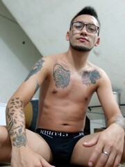 JOVEN UNIVERSITARI, DE PASO POR TU CIUDAD. - FOTO 9