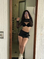 MUJER TRANS DE ALTO NIVEL EXPERTA EN PRIMERISOS CON LUGAR - FOTO 10