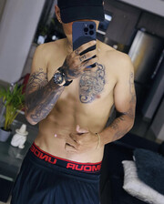 JOVEN LECHERO APASIONADO POR LO QUE HACE - FOTO 6