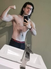 ATENCIAS A DAMAS GIGOLO ACOMPAÑANTE CONTACTO 9993519275 WHATSAP - FOTO 8