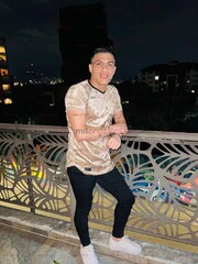 CHICO DESCOMPLICADO DISPUESTO A COMPLACER TUS FANTASÍAS ERÓTICAS - FOTO 3