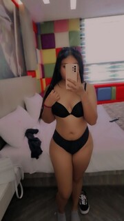 PAPI TE LLEVARÉ A TOCAR EL CIELO CON MIS CADERAS PAPI - FOTO 10