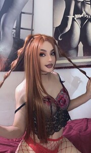 NENA TRANS PORNO STAR DOTADA 21CM DE VERGA GRUESA LLENA DE LECHE - FOTO 7