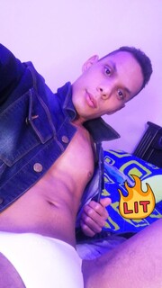 FLACO ACTIVO DOTADO CON 20 CM BUSCANDO DAR PLACER - FOTO 10