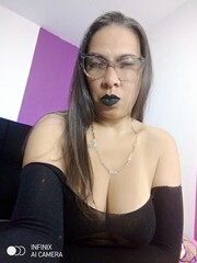 VENEZOLANA CON GANAS DE CONOCER Y COMPLECER A TODOS - FOTO 7