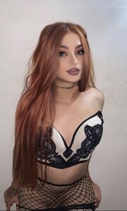 NIÑA TRANS MUY HERMOSA FEMENINA DOTADA MUY VERSÁTIL - FOTO 2
