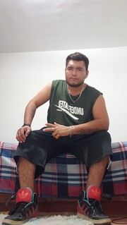 SOY UN CHICO FORANEO ,ACTIVO ,MUY COMPLACIENTE Y CARIÑOSO - FOTO 5