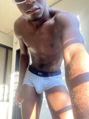 VAMOS A DIVERTIRNOS EN UN ESPACIO CLANDESTINO - FOTO 8