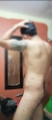 GIGOLO CON EXPERIENCIA EN TRIOS Y FANTASÍAS DE PAREJA - FOTO 5