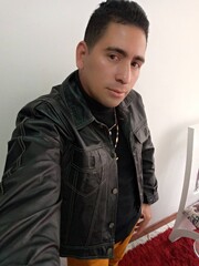 SOY ALEXANDER SERIO Y DISCRETO VERGA GRUESA Y POTENTE - FOTO 9