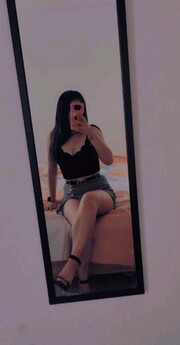 SOY KENIA ME ENCANTA COGER Y DERME UNOS SENTONES EN TU RICA VERGA BIEN DURA BBÉ - FOTO 5