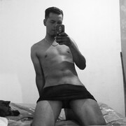 CHICO CALIENTE DE 24AÑOS OFREZCO SERVICIOS A MADUROS - FOTO 5