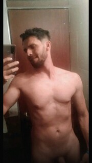 HOLA. UNIVERSITARIO. MASCULINO. SERIO.SINCERO - FOTO 4