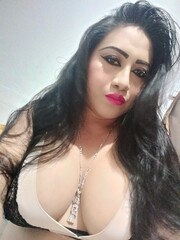 VIOLETA LA MAS PUTONA EN TU CAMA Y CON UN RICO CARMENLO DE 18CM - FOTO 2