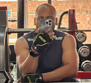 SOY CESAR TRIGUEÑO, BIEN CUERPO HAGO EJERCICIO, ME ENCANTA PASAR BUENOS MOMENTOS - FOTO 7