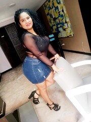 VETERANA COMPLETAMENTE CALIENTE CON SENOS 42C CON UN ORAL RICO NIFOMANA - FOTO 4