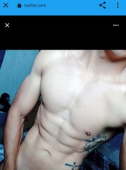 NIÑO VERGOON Y CON MUCHA LECHE , DISPUESTO A CUMPLIR TUS MAS ENFERMAS FANTASIAS - FOTO 1