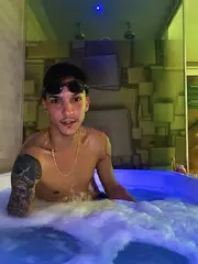 O BARBEIRO JHOW PUTO SAFADO SEM FRESCURA PES 44 - FOTO 2