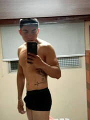 ESTUDIANTE MUY CALIENTE DISPUESTO A DARTE MUCHO PLACER. - FOTO 5