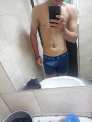 LLEGÓ TU RUSO TU POLLITO DE 18 AÑOS A SATISFACER TUS DESEOS ESCRÍBEME BEBE - FOTO 1