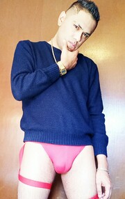 VERGON BISEXUAL COMPLACIENTE TENGAMOS LAS FANTASIAS REALIDAD - FOTO 4