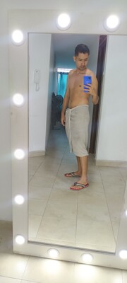 CHICO MORENO DISPUESTO A COMPLACER TODOS TUS DESEOS SEXUALES - FOTO 4