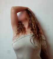 DANNA MILF CON EXPERIENCIA EN MASAJES RELAJANTES Y TERMINACIÓN RUSA - FOTO 9