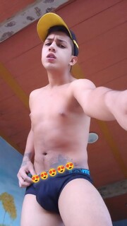 CHICO MORENO, COMPLACIENTE Y DISCRETO. ME GUSTA LA GENTE SERIA - FOTO 1