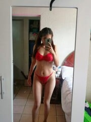 JOVENCITA CALIENTE CON RICAS CURVAS PAPI HABLAME CUANDO ME NECESITES - FOTO 6