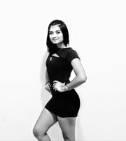 SOY MORENA CLARA COLOR DE PELO NEGRO OJOS OSCUROS MIDO 1.50 DE ALTURA - FOTO 3
