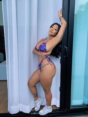 TODA EXÓTICA LISTA PARA QUE TE COMAS MIS GRANDES TETAS - FOTO 4