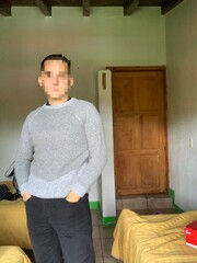 CHICO PASIVO, TWINK Y FETICHISTA, DISPUESTO A CUMPLIR TUS FANTASÍAS - FOTO 4