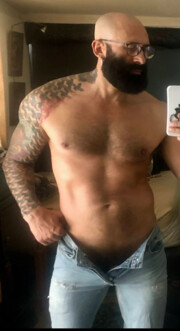 MUYMORBOSO GAYMADURO BARBUDO TATUADOVELLUDO GYM SIEMPRE DISPONIBLE - FOTO 3