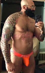 MADURO MORBOSO SIEMPRE DISPONIBLE BARBUDO TATUADOVELLUDO GYM VENDOCONTENIDO XXX - FOTO 3