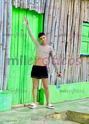 JOVEN YOUNG. ESTOY AQUÍ DE VACACIONES, FIESTAS, DISCO Y BUENOS LUGARES. - FOTO 5