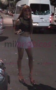 CHICA LINDA HERMOSA CUERPO NATURAL CALIENTE CÓMELONA DE VERGA ACTIVA PASIVA - FOTO 4