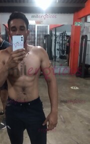 SOY UN CHICO MUY CALIENTE MUY EXPRESIVO QUE LE GUSTA CONOCER COSAS NUEVAS - FOTO 4