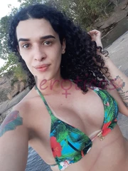 BONEKA GOIANA DE VOLTA NA CIDADE COM LOCAL TRANQUILO E DISCRETO - FOTO 1