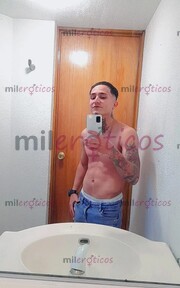 HOLA SOY SANTIAGO VENEZOLANO UN CHICO MUY GUAPO Y DISPONIBLE PARA TI 24 HORAS - FOTO 1
